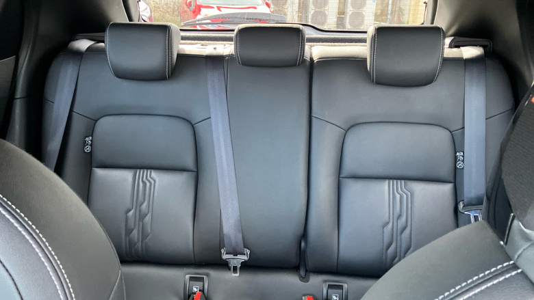 Nissan Juke 1.0 DiG-T 114 Tekna 5dr Petrol Hatchback